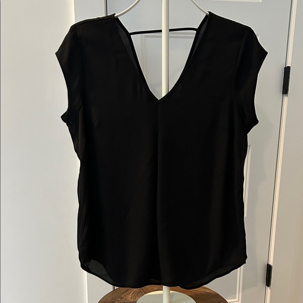 DR2 Black Double V-Neck Blouse